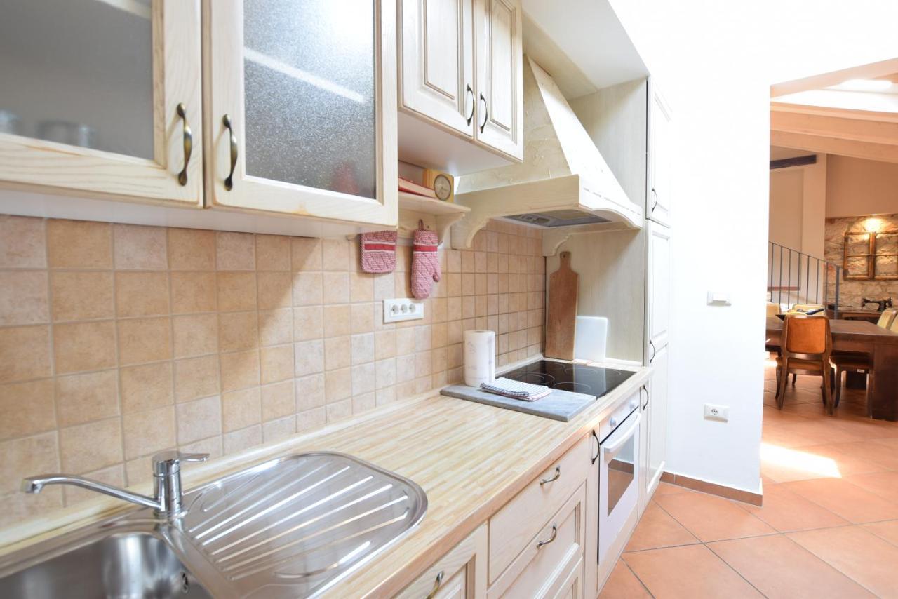 Saison Openning Prices Luxury Villa Nini With Fireplace, Private Pool, Bikes, Barbecue And Much More Poreč Kültér fotó