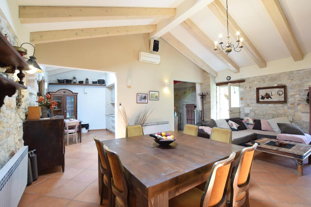 Saison Openning Prices Luxury Villa Nini With Fireplace, Private Pool, Bikes, Barbecue And Much More Poreč Kültér fotó